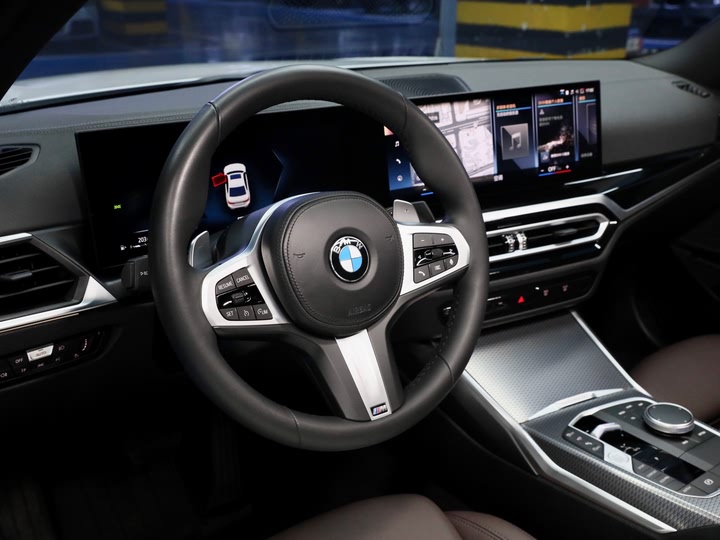 Фото 13 - BMW 3 Series