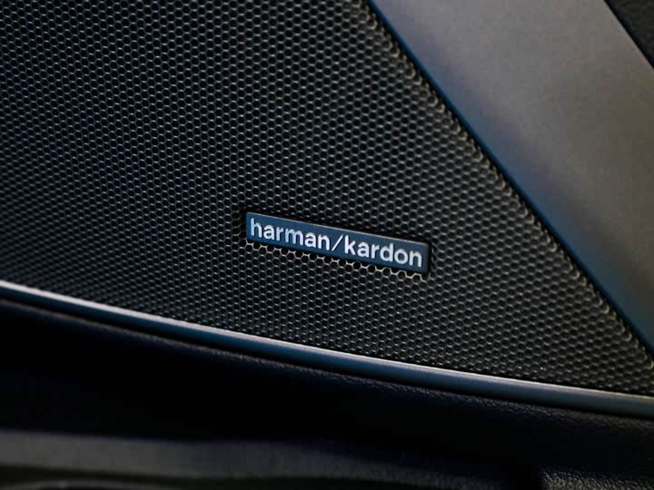 Фото 16 - BMW 3 Series