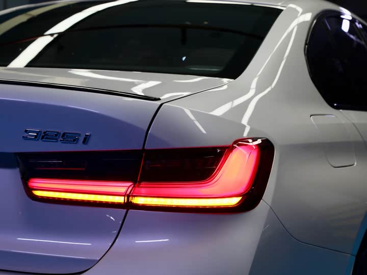 Фото 6 - BMW 3 Series