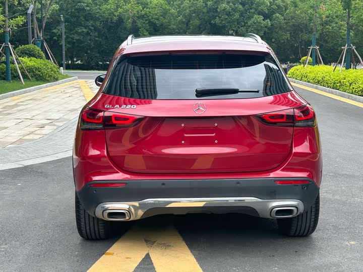 Фото 5 - Mercedes-Benz GLA-Class