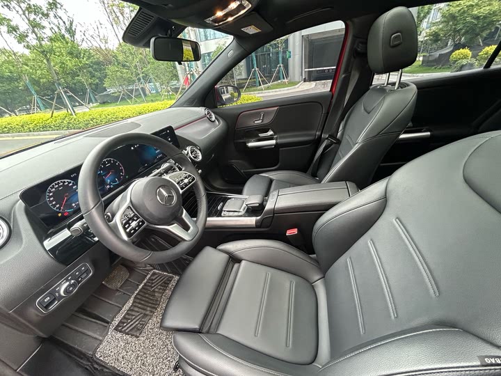 Фото 8 - Mercedes-Benz GLA-Class