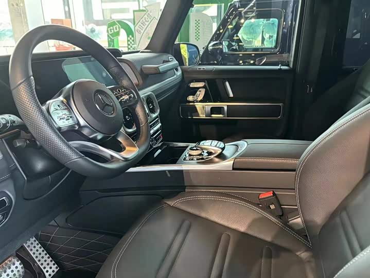 Фото 7 - Mercedes-Benz G-Class