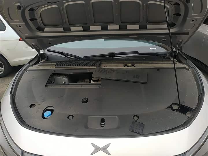 Фото 20 - XPeng F57