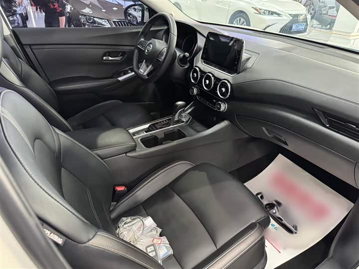 Фото 18 - Nissan Sylphy