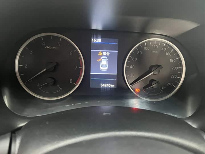 Фото 7 - Nissan Sylphy