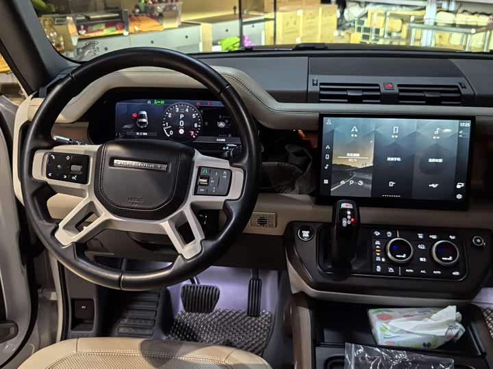 Фото 14 - Land Rover Defender