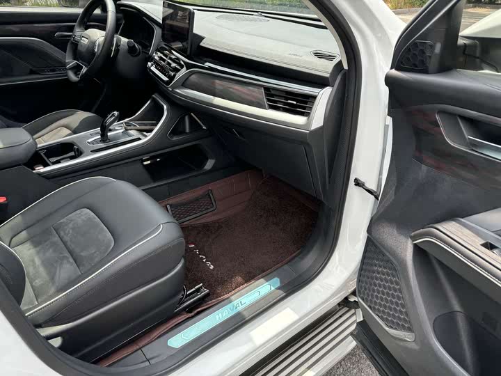 Фото 14 - Haval H6