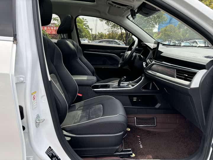 Фото 15 - Haval H6