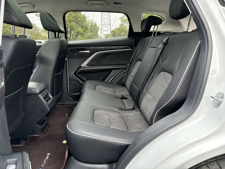 Фото 17 - Haval H6