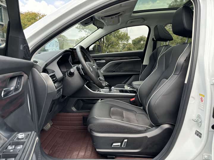 Фото 8 - Haval H6