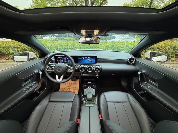 Фото 12 - Mercedes-Benz A-Class