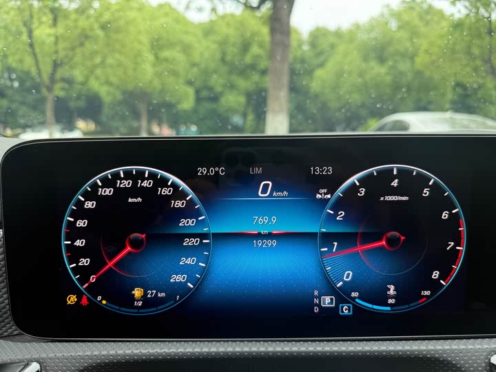 Фото 14 - Mercedes-Benz A-Class