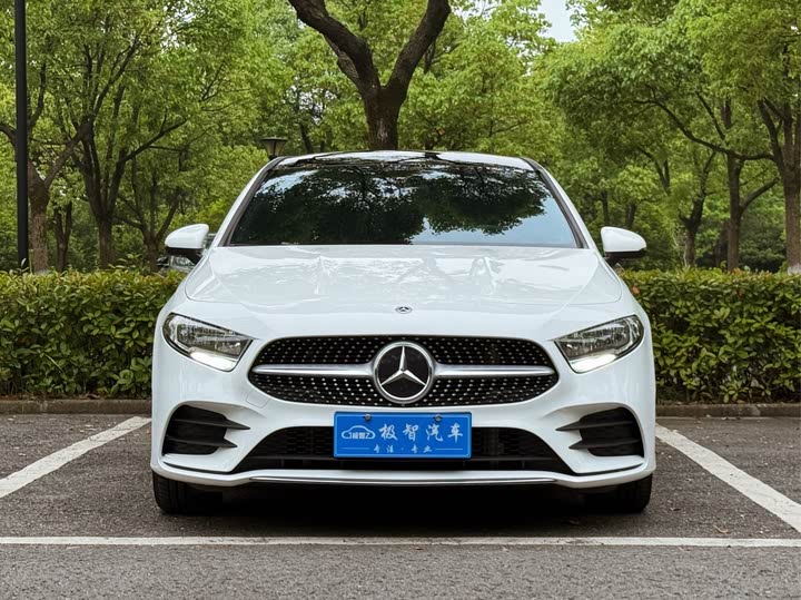Фото 2 - Mercedes-Benz A-Class
