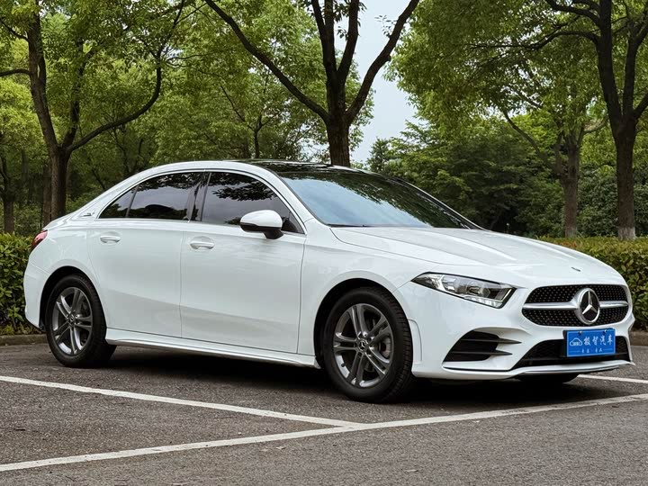 Фото 3 - Mercedes-Benz A-Class