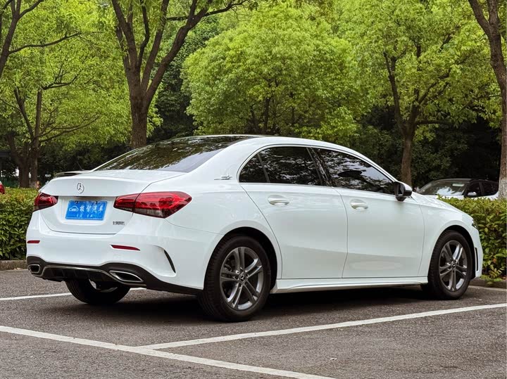 Фото 5 - Mercedes-Benz A-Class