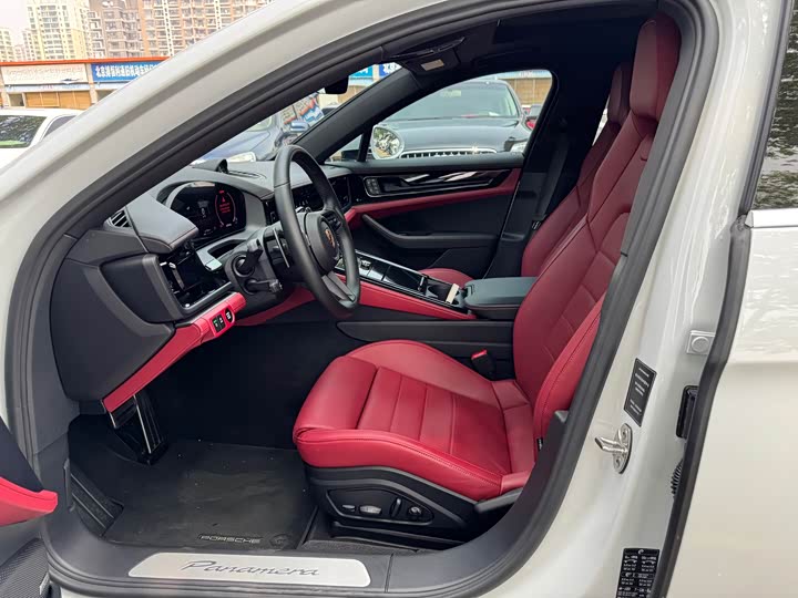 Фото 4 - Porsche Panamera