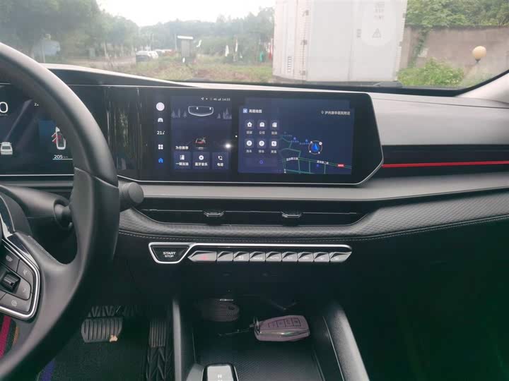 Фото 13 - Geely Binrui