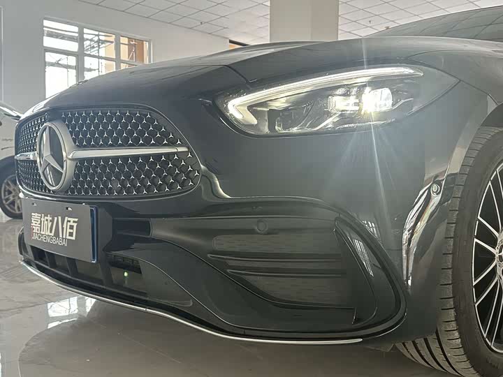 Фото 13 - Mercedes-Benz C-Class