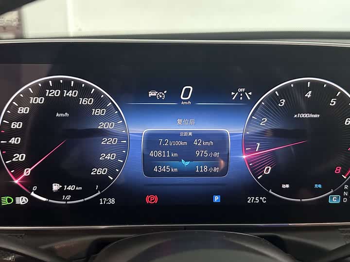 Фото 16 - Mercedes-Benz C-Class