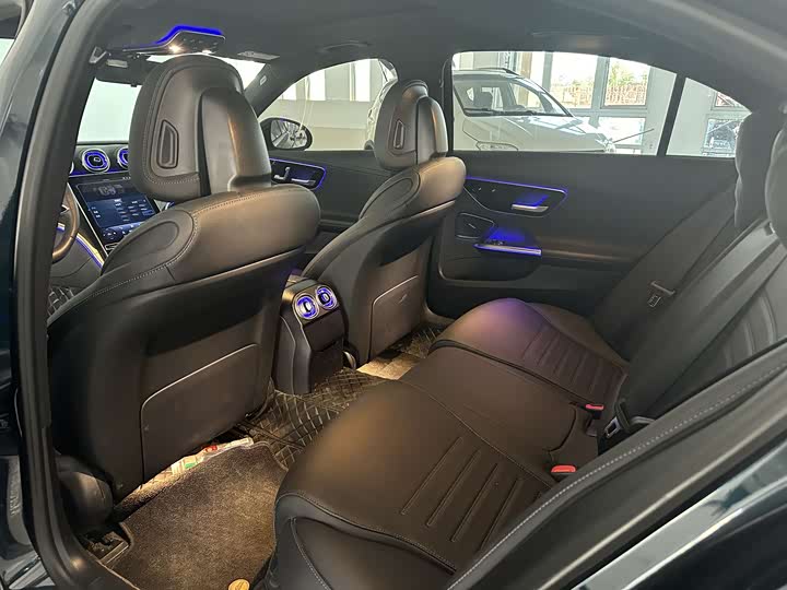 Фото 6 - Mercedes-Benz C-Class