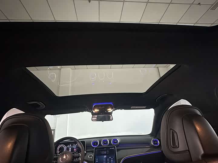 Фото 8 - Mercedes-Benz C-Class