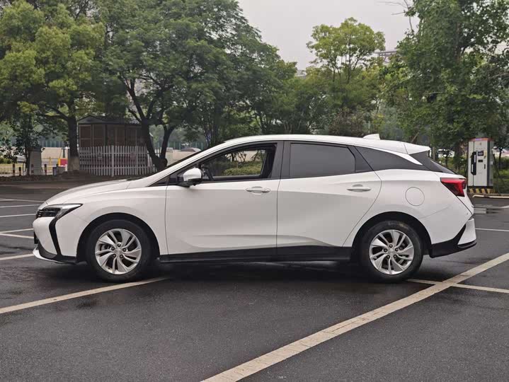 Фото 4 - Buick Velite 6