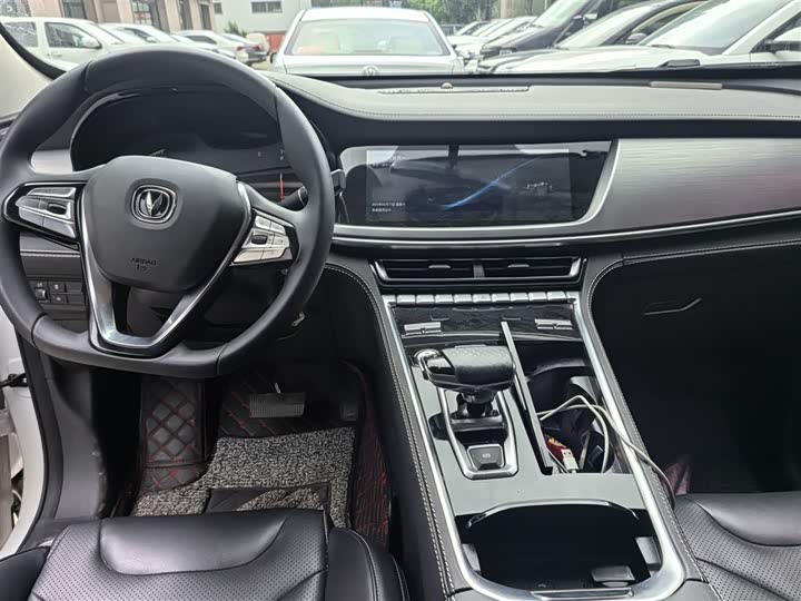 Фото 8 - Changan CS85 Coupe