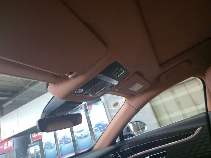 Фото 21 - Bentley Flying Spur Hybrid