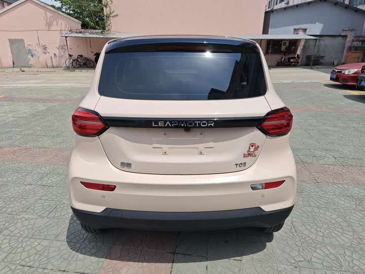 Фото 9 - Leapmotor T03