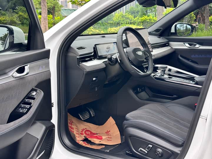 Фото 23 - Geely Preface