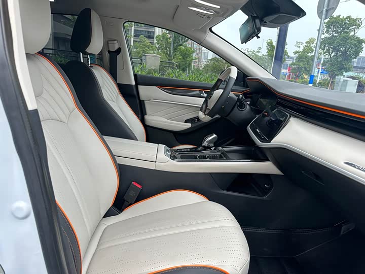 Фото 12 - Dongfeng Aeolus Yixuan Max