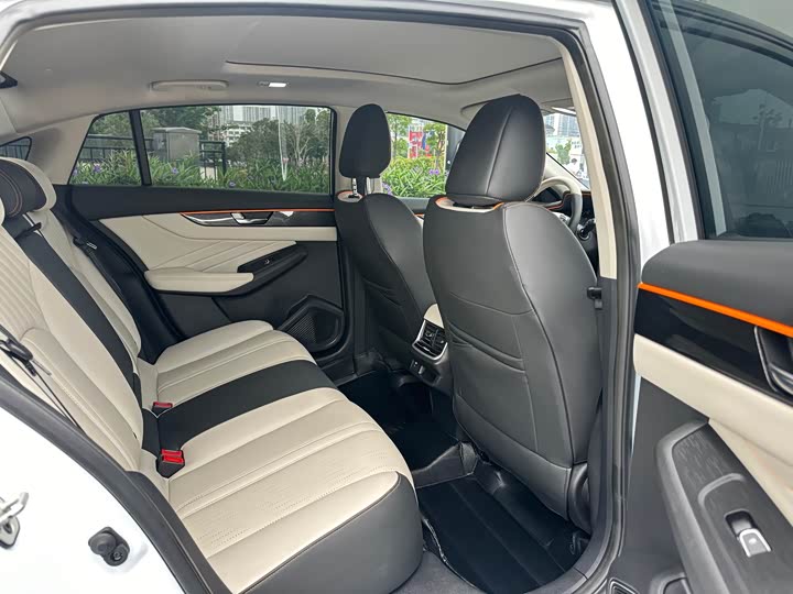 Фото 13 - Dongfeng Aeolus Yixuan Max