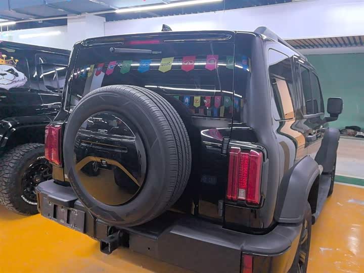 Фото 10 - Tank 300