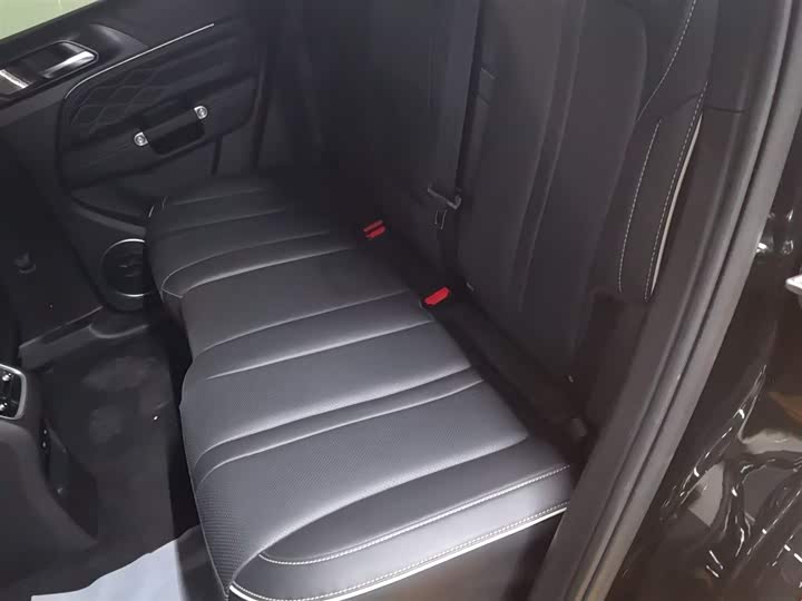 Фото 16 - Tank 300