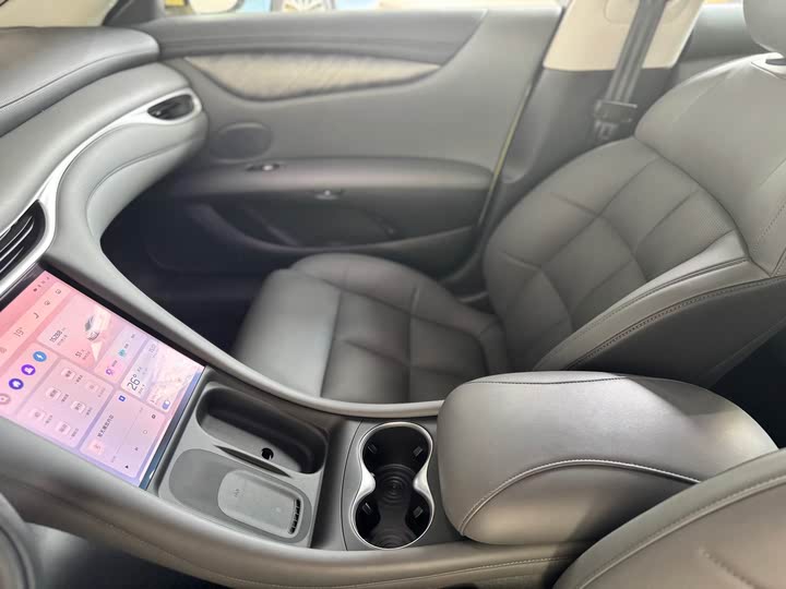 Фото 10 - IM motors L6