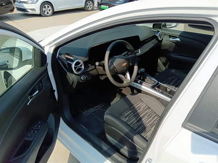 Фото 16 - Chevrolet Monza