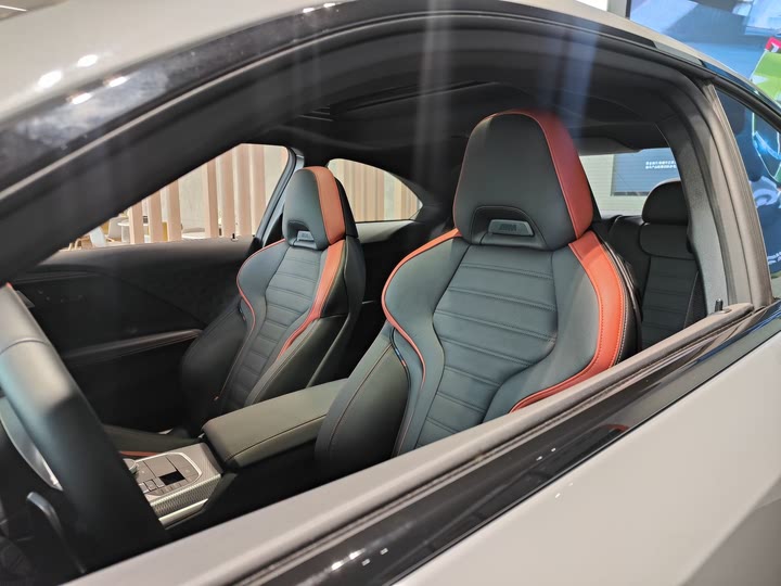 Фото 3 - BMW 2 Series