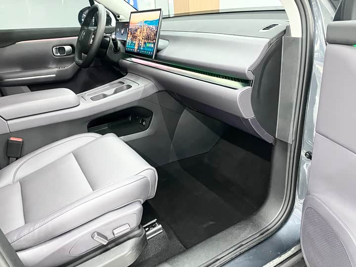 Фото 11 - Leapmotor C10