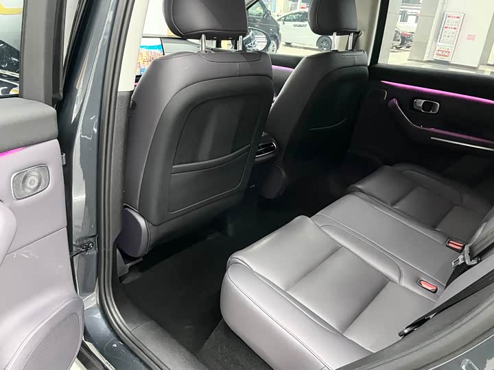 Фото 9 - Leapmotor C10