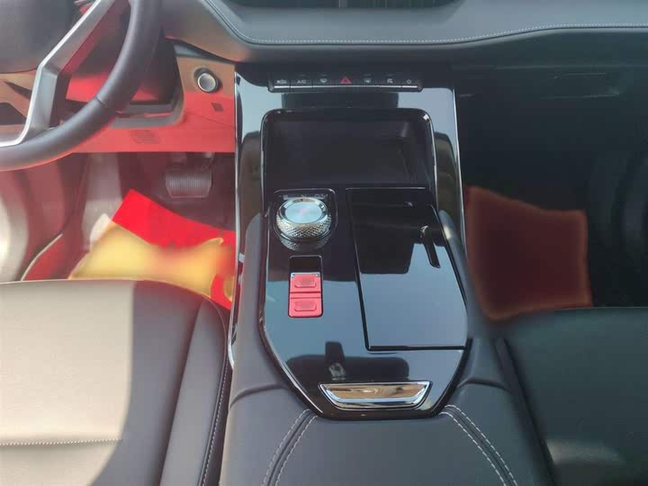 Фото 10 - Haval H6