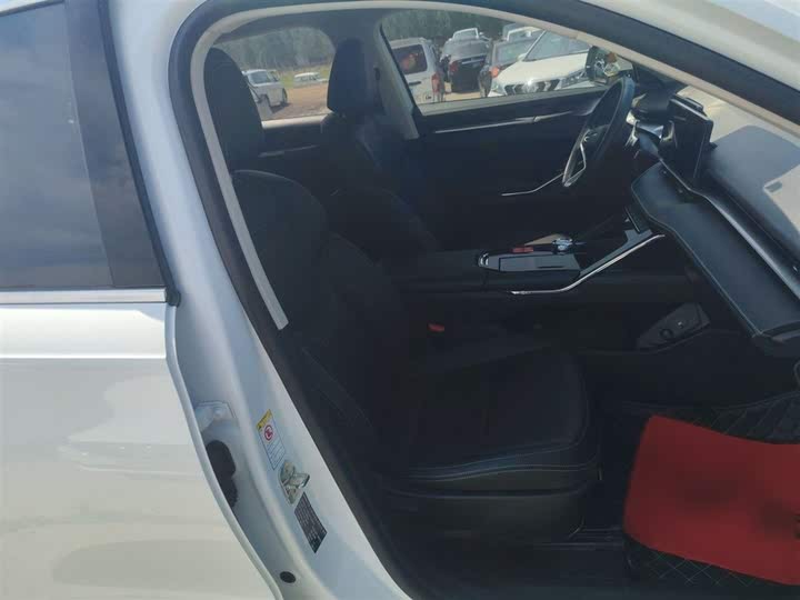 Фото 3 - Haval H6