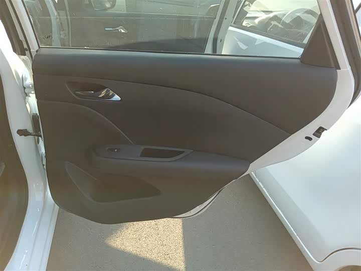 Фото 27 - Chevrolet Monza