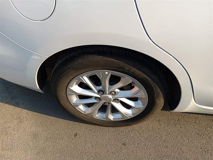 Фото 30 - Chevrolet Monza