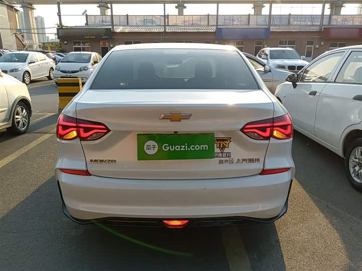 Фото 6 - Chevrolet Monza