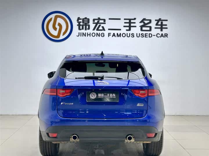 Фото 25 - Jaguar F-Pace