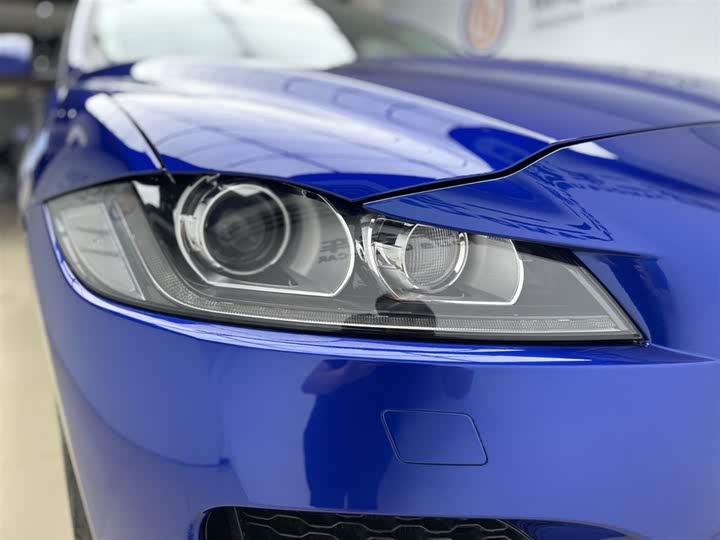 Фото 5 - Jaguar F-Pace