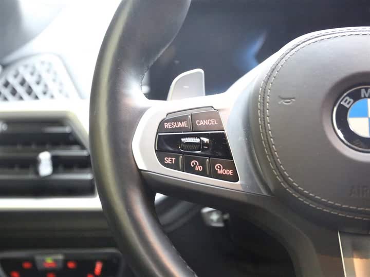 Фото 15 - BMW X7