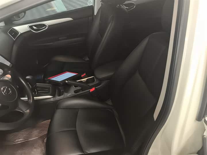 Фото 15 - Nissan Sylphy