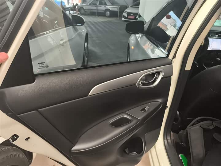 Фото 29 - Nissan Sylphy