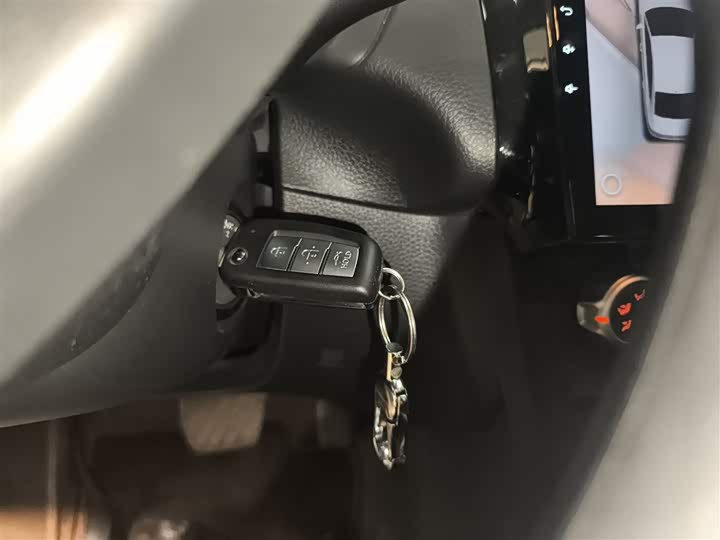 Фото 9 - Nissan Sylphy